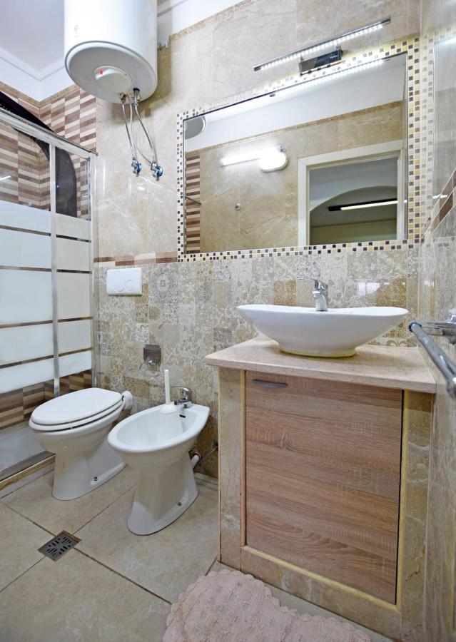 Les Suites Corso Roma Галлиполи Экстерьер фото