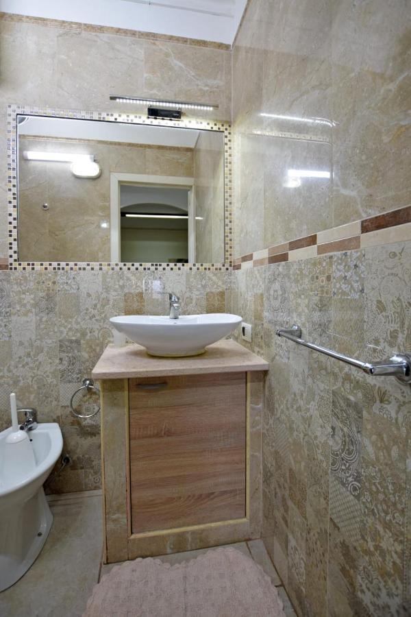 Les Suites Corso Roma Галлиполи Экстерьер фото